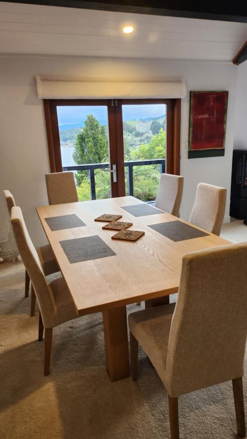 The Black Chalet Whitianga Extérieur photo